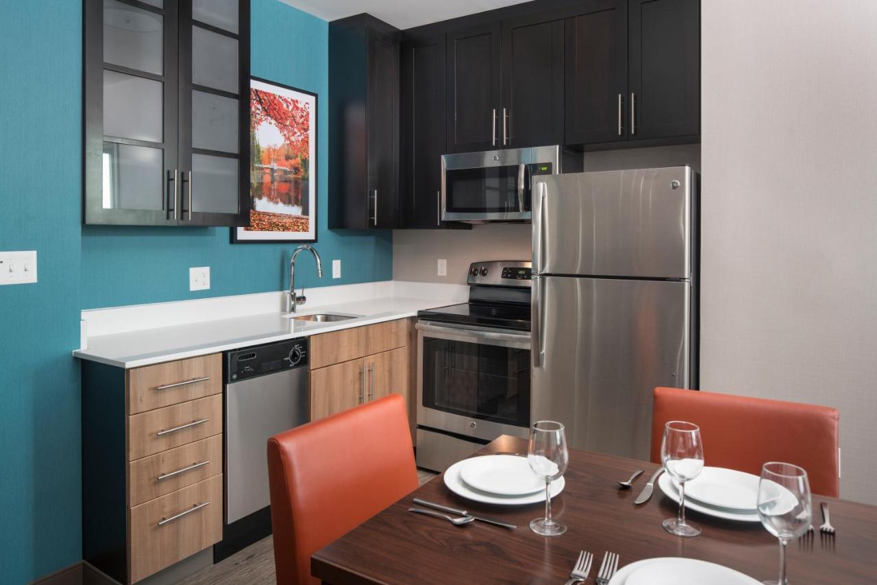 Residence Inn By Marriott Boston Watertown Bagian luar foto