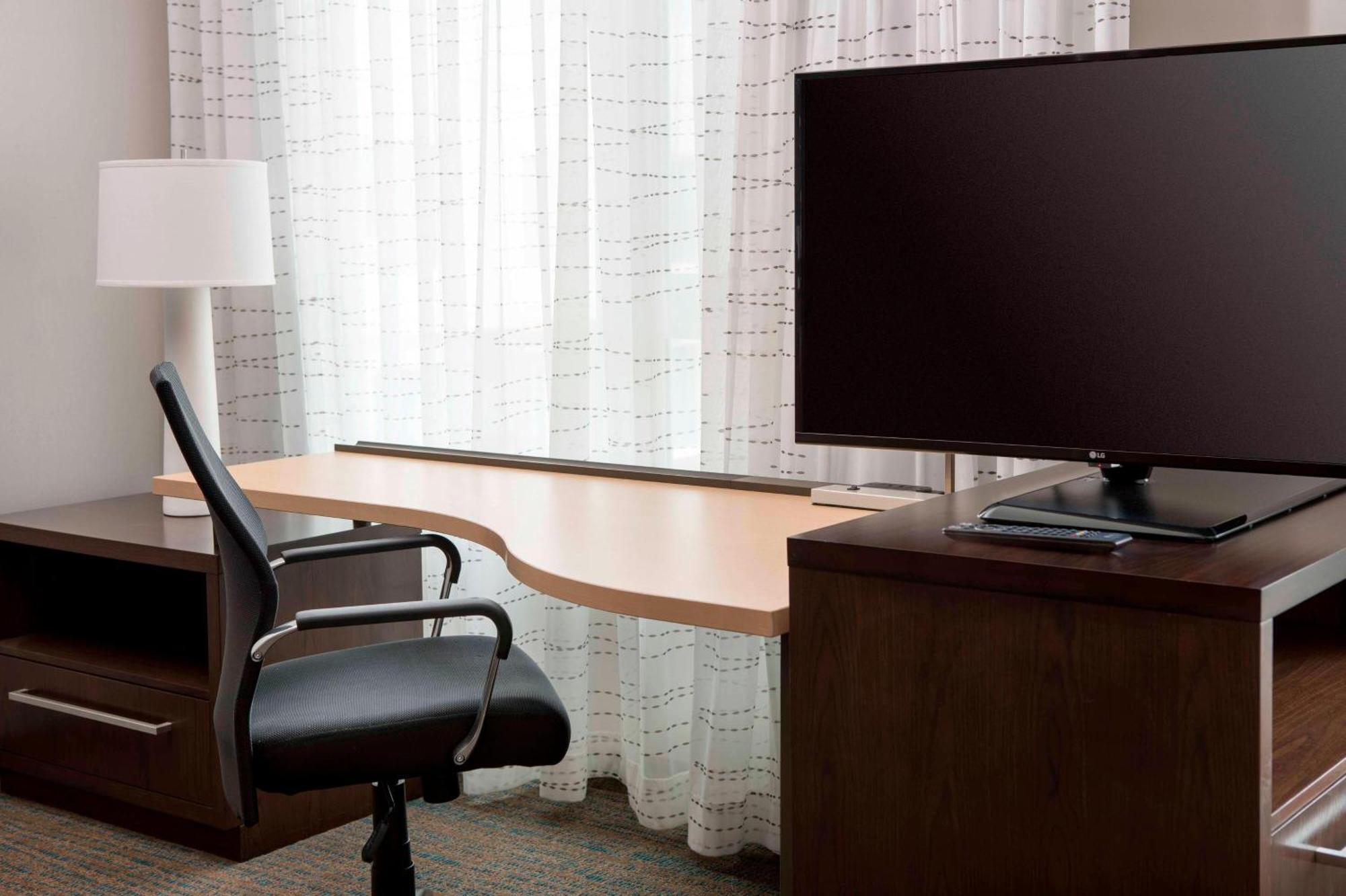 Residence Inn By Marriott Boston Watertown Bagian luar foto