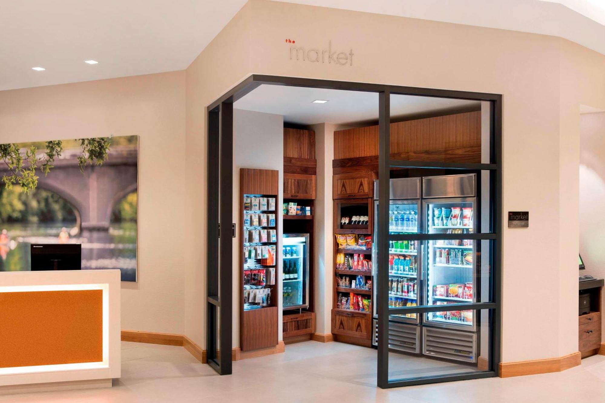 Residence Inn By Marriott Boston Watertown Bagian luar foto
