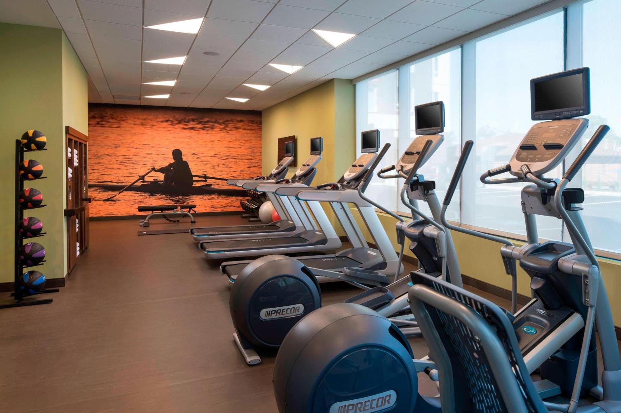 Residence Inn By Marriott Boston Watertown Bagian luar foto